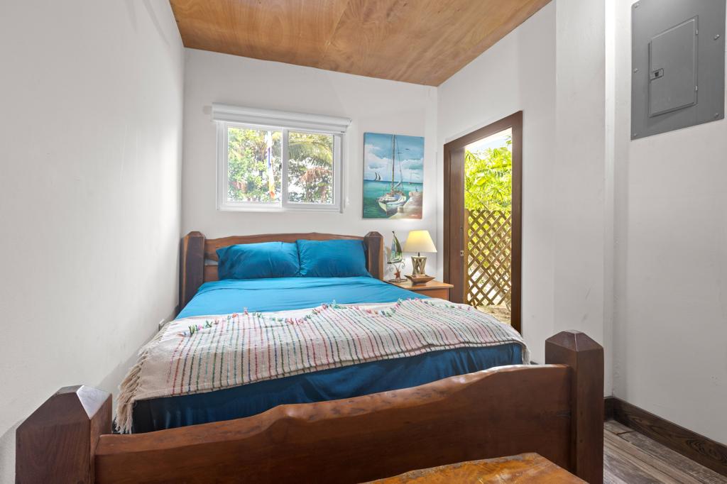 listing image with ID 105070