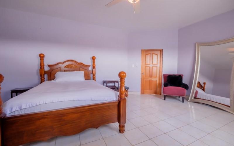 listing image with ID 106783