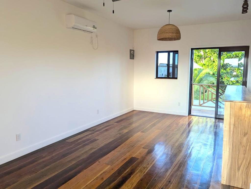 listing image with ID 77723