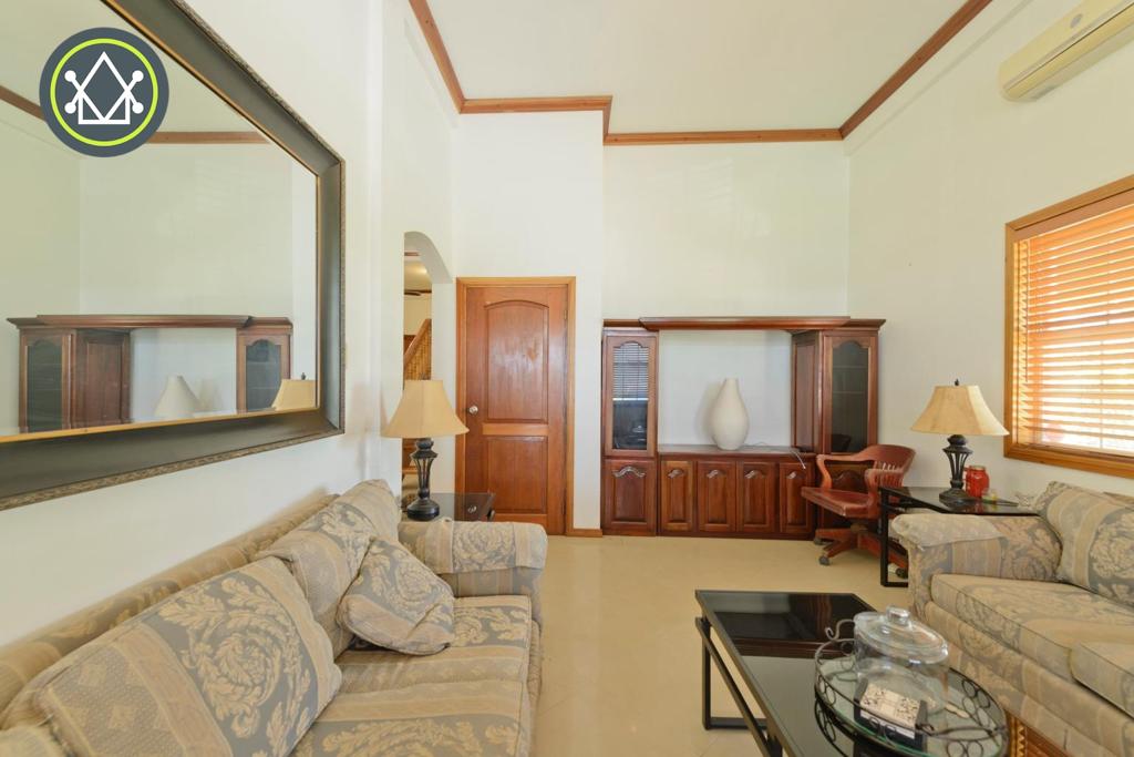 listing image with ID 90827