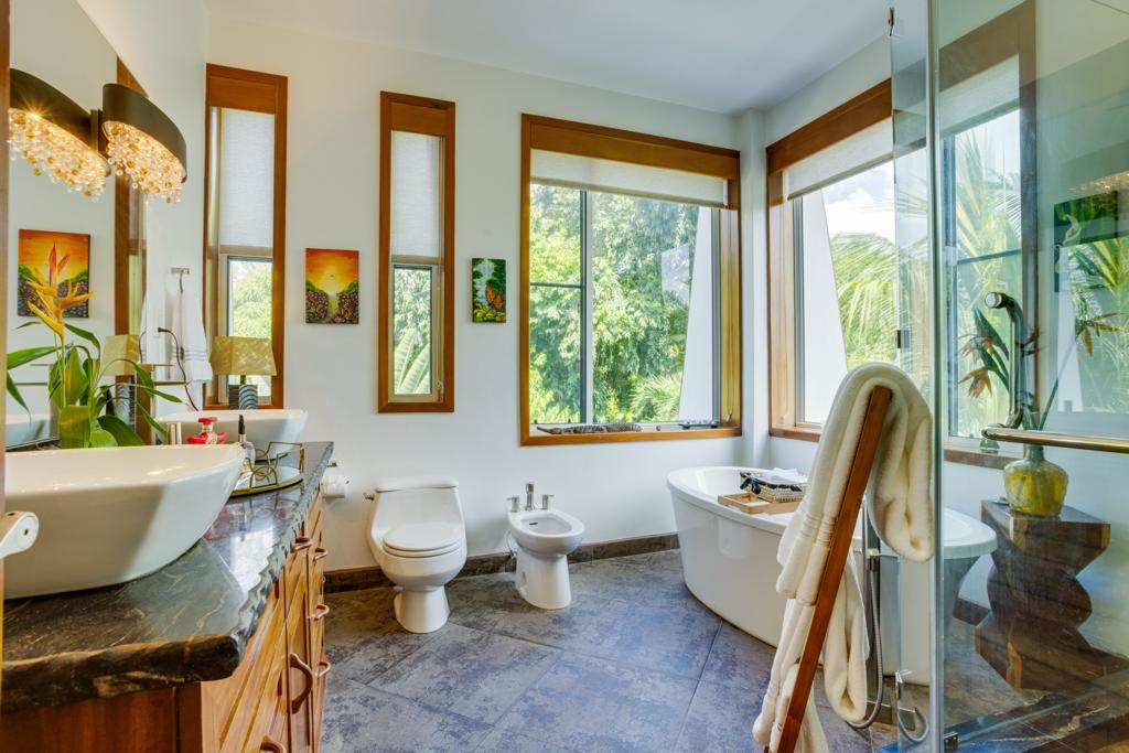 listing image with ID 98978