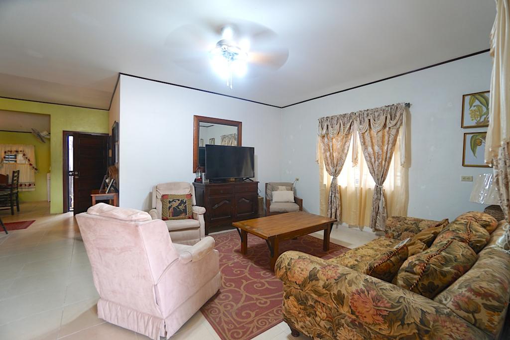 listing image with ID 74903