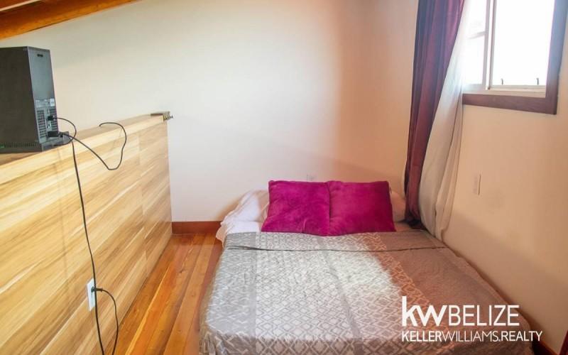 listing image with ID 92896