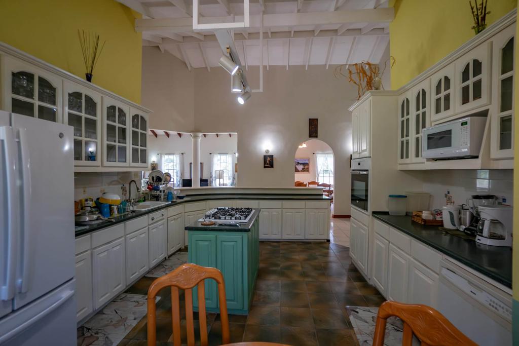 listing image with ID 82022