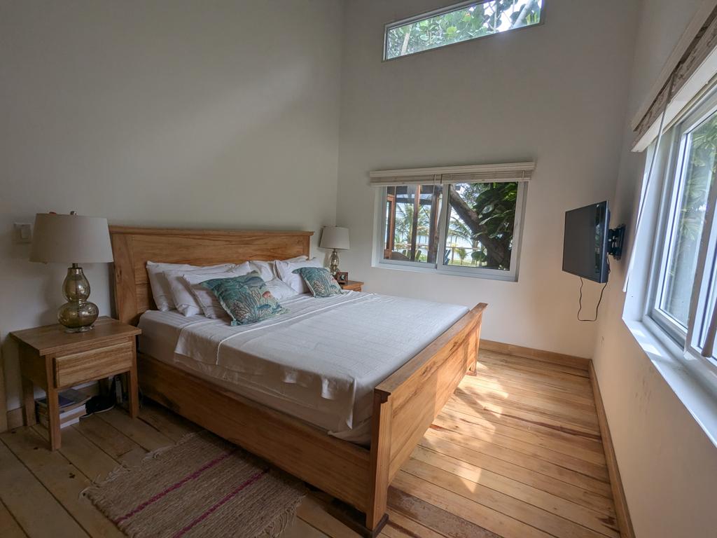 listing image with ID 104087