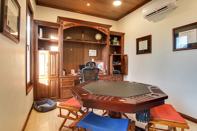 listing image with ID 104586