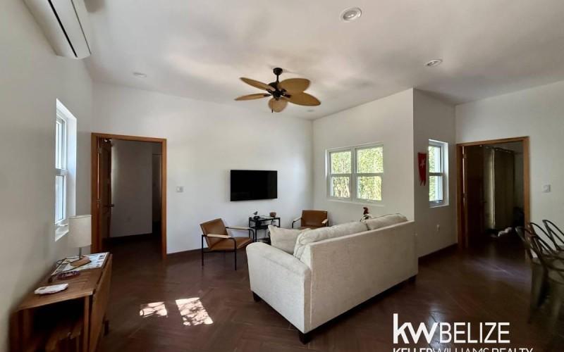 listing image with ID 108702