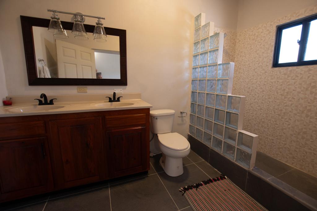 listing image with ID 100430