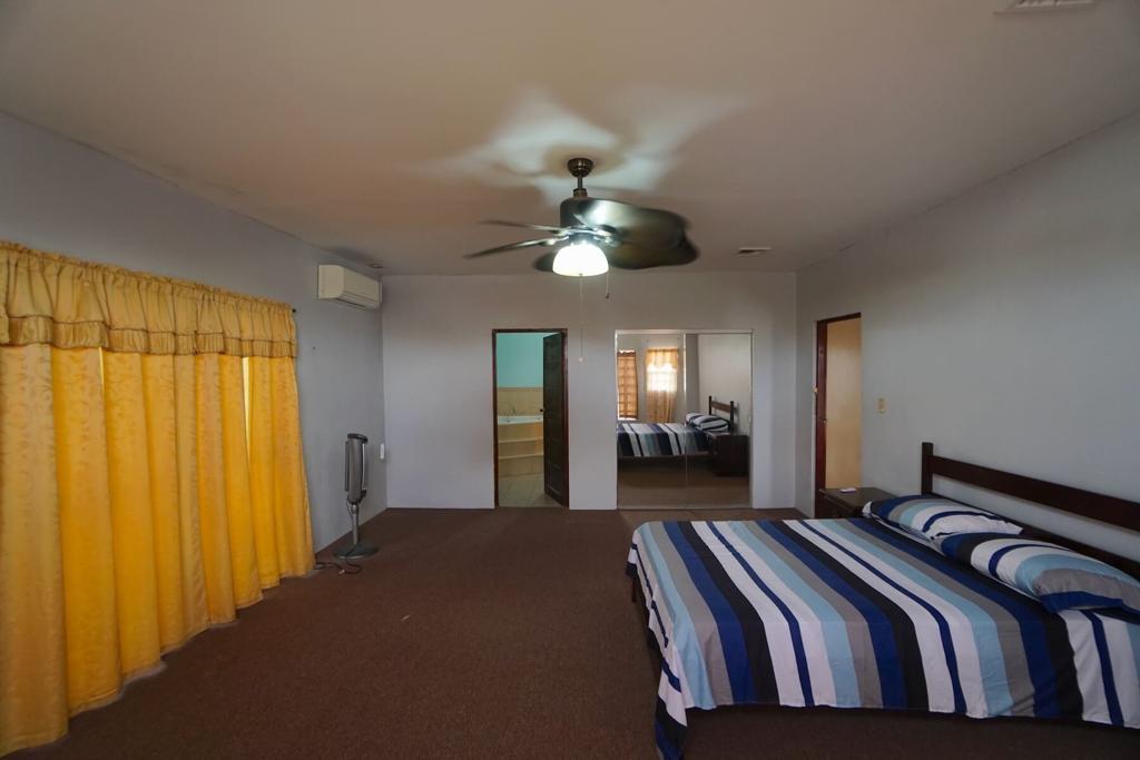 listing image with ID 75128