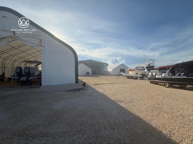 listing image with ID 81128