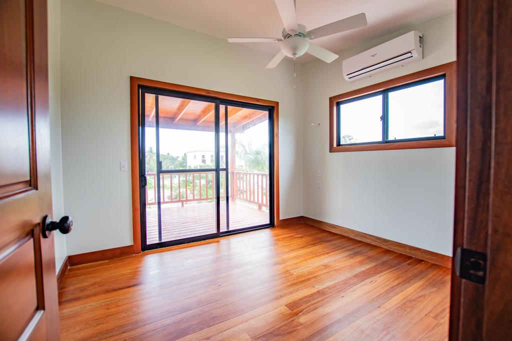 listing image with ID 99830