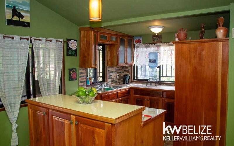 listing image with ID 85400