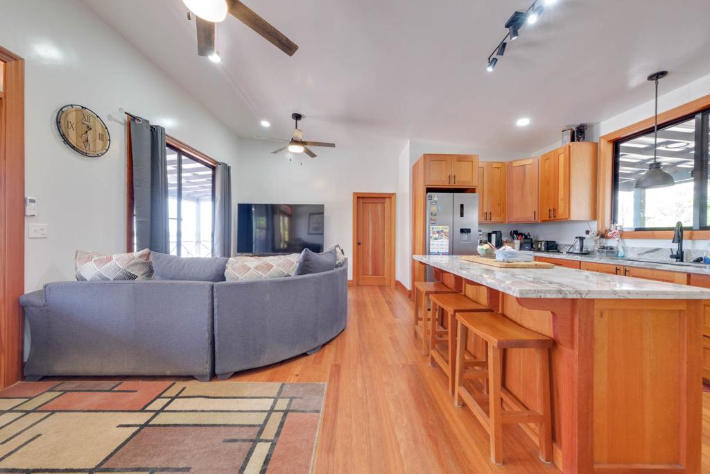 listing image with ID 104756