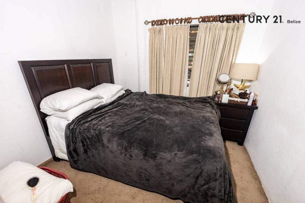 listing image with ID 79701