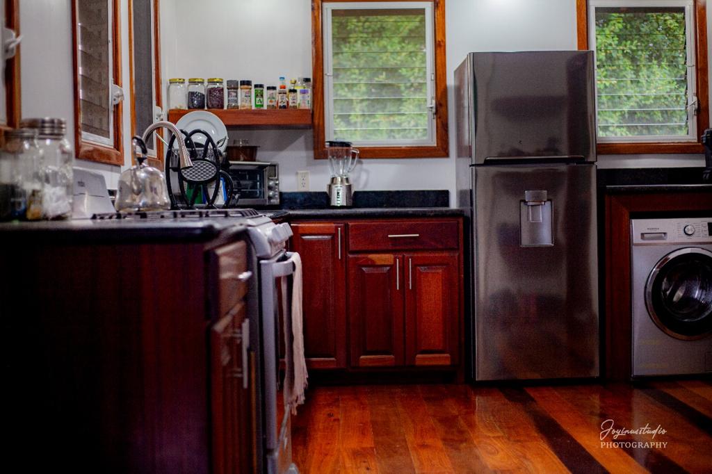 listing image with ID 98403