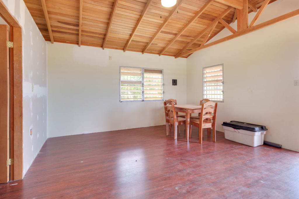 listing image with ID 104789