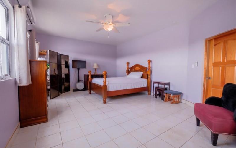 listing image with ID 106782