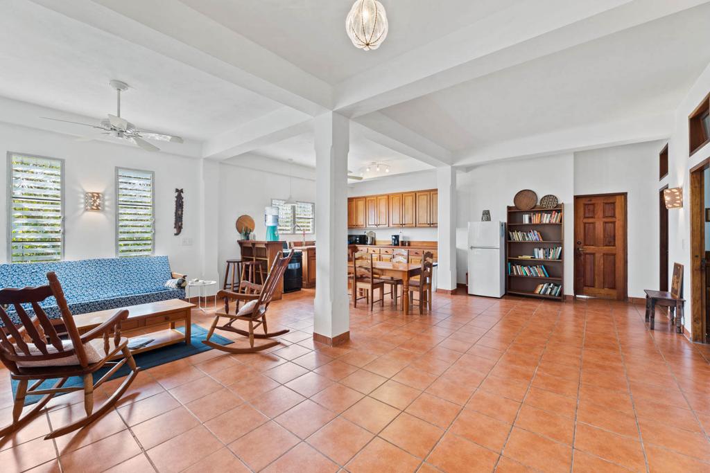 listing image with ID 104820
