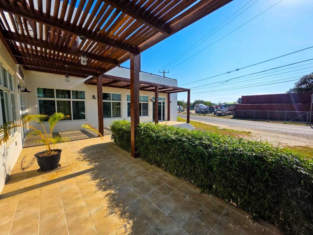 listing image with ID 78550