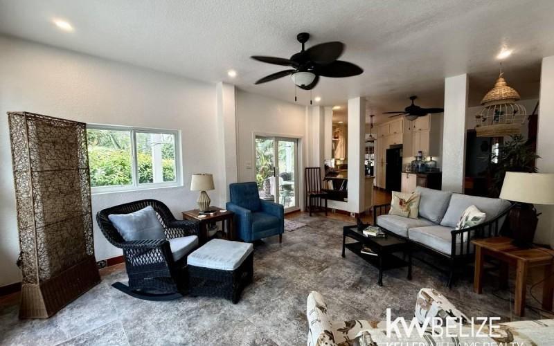 listing image with ID 77669