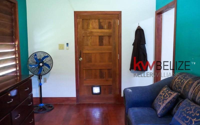 listing image with ID 98490