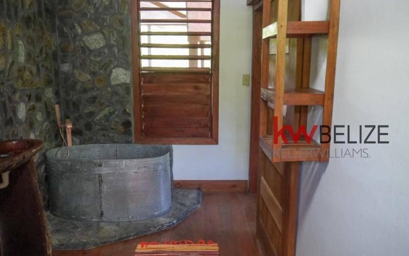 listing image with ID 98496