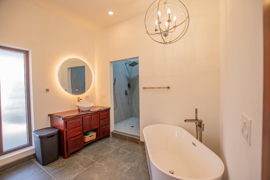 listing image with ID 104207