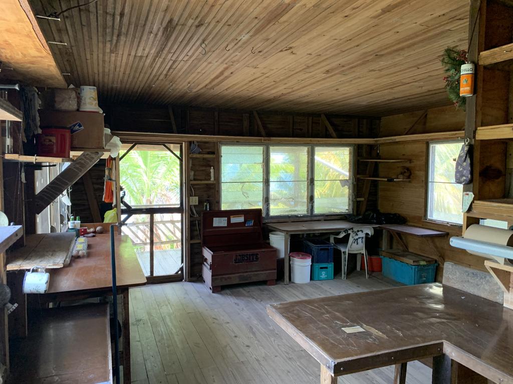 listing image with ID 102741