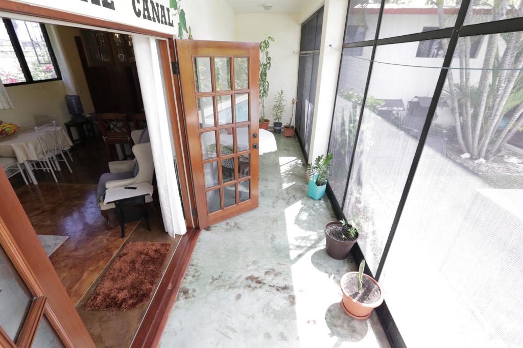 listing image with ID 99776
