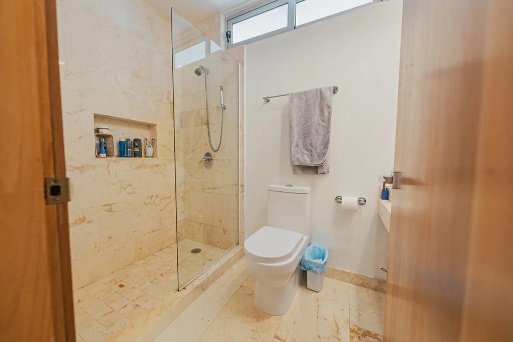 listing image with ID 109804