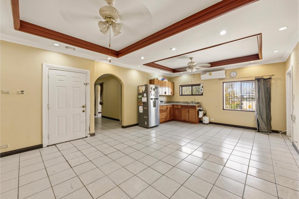 listing image with ID 109725