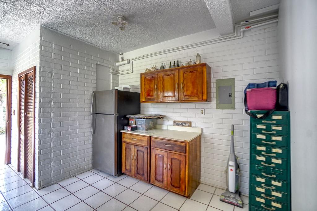 listing image with ID 112272