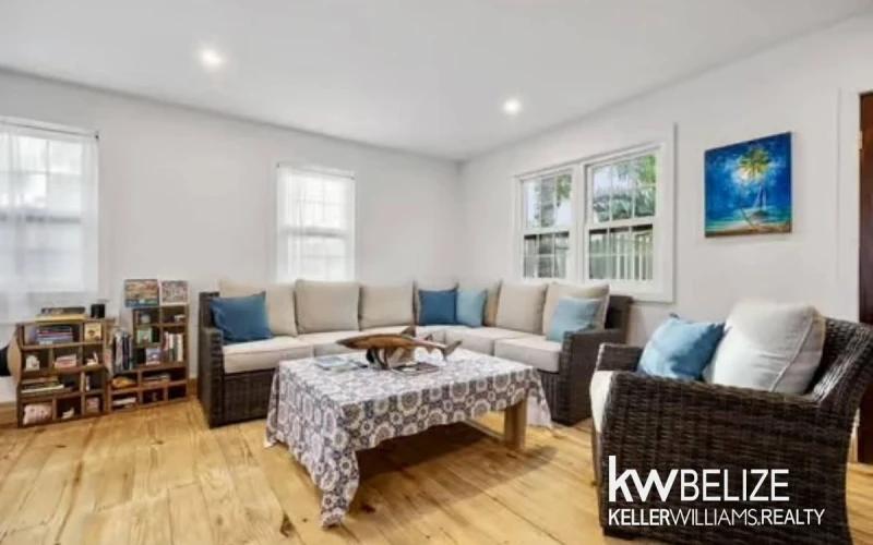 listing image with ID 114075
