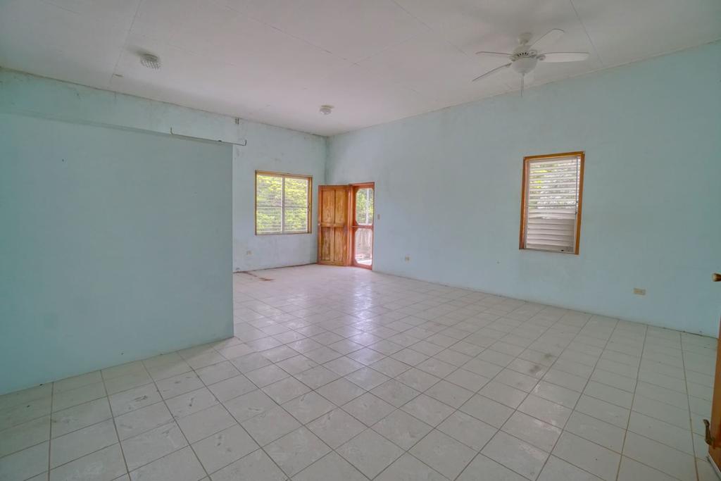 listing image with ID 114703