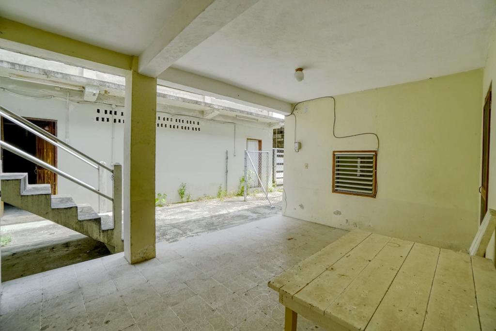 listing image with ID 114704