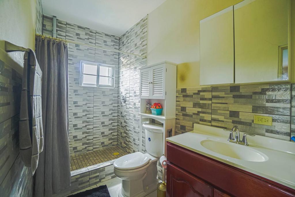 listing image with ID 115205